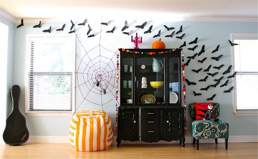 Halloween-office-decorations-bats-3(1)